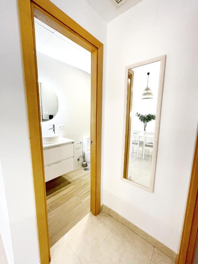 Gatu El Arrecife - Apartamento A 2 Minutos De La Playa En El Puerto De Santamaria , Preferente Mayores De 25 Anos Y Familias إل بويرتو دي سانتا ماريا المظهر الخارجي الصورة