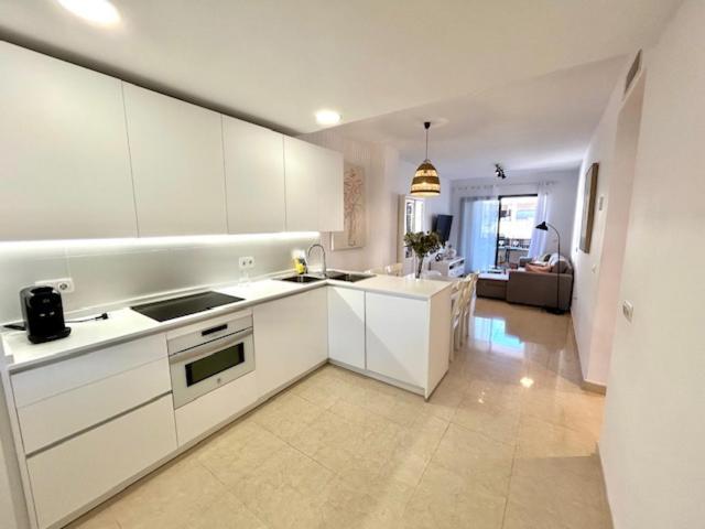 Gatu El Arrecife - Apartamento A 2 Minutos De La Playa En El Puerto De Santamaria , Preferente Mayores De 25 Anos Y Familias إل بويرتو دي سانتا ماريا المظهر الخارجي الصورة